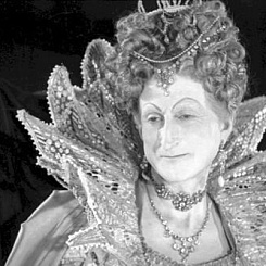 Фотопробы М.Ромма на роль королевы Елизаветы. Неосуществленный замысел